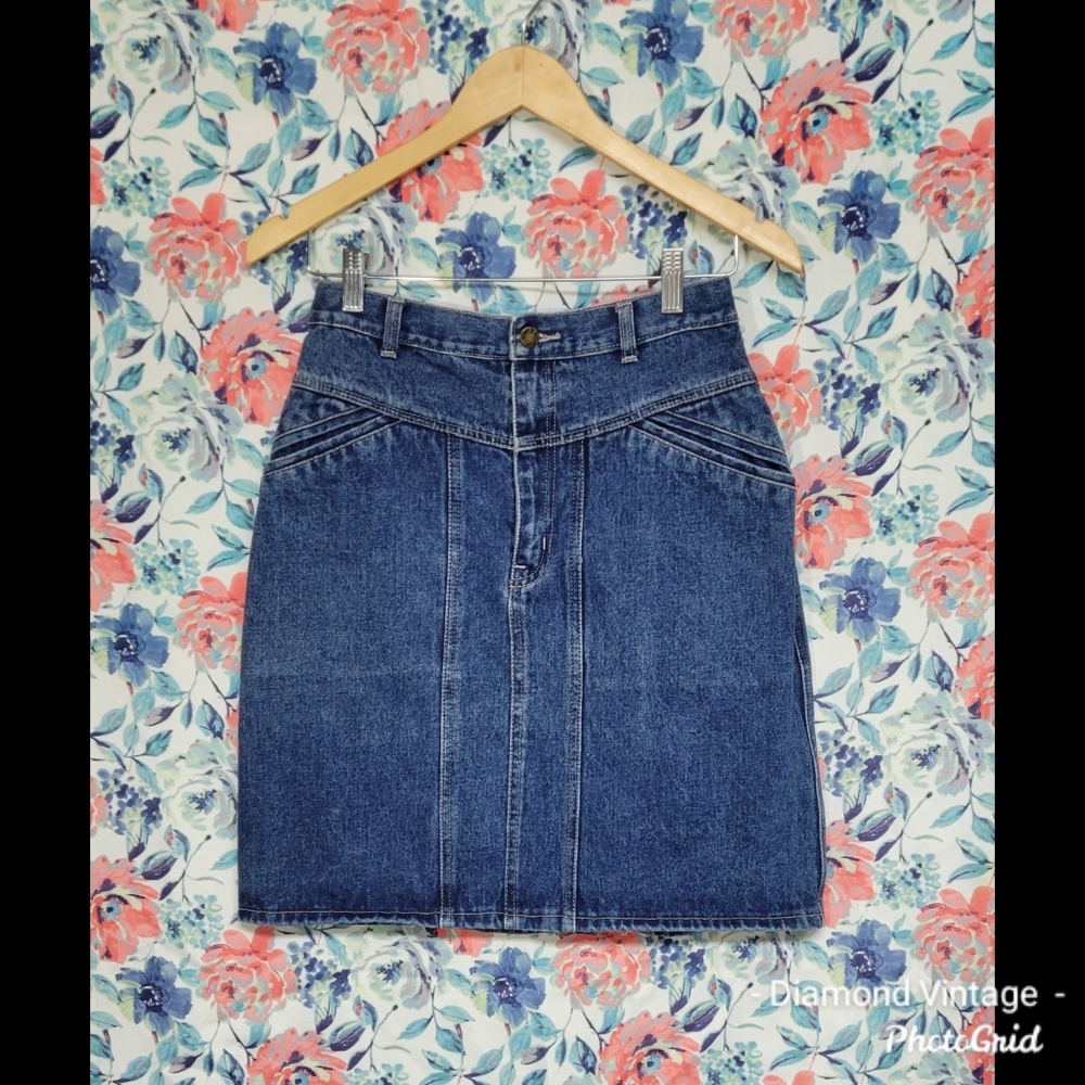 Vintage 80s/90s Stefano Sportwear denim skirt